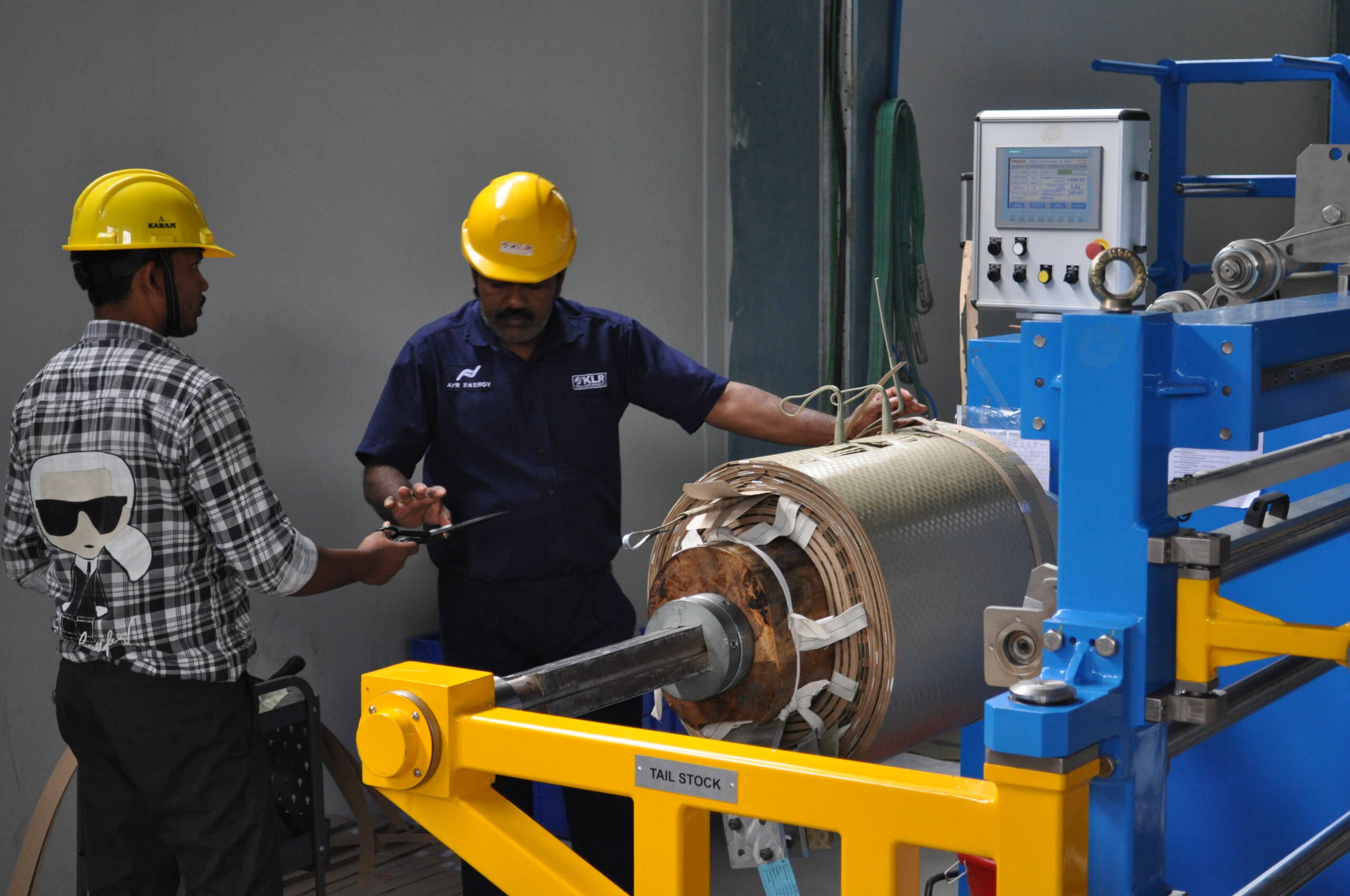 LAYER WINDING MACHINE